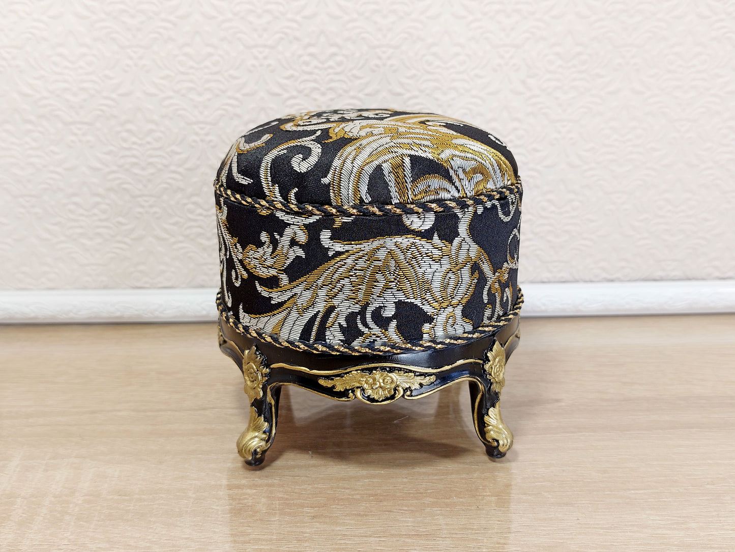 Baroque ottoman for dolls, black