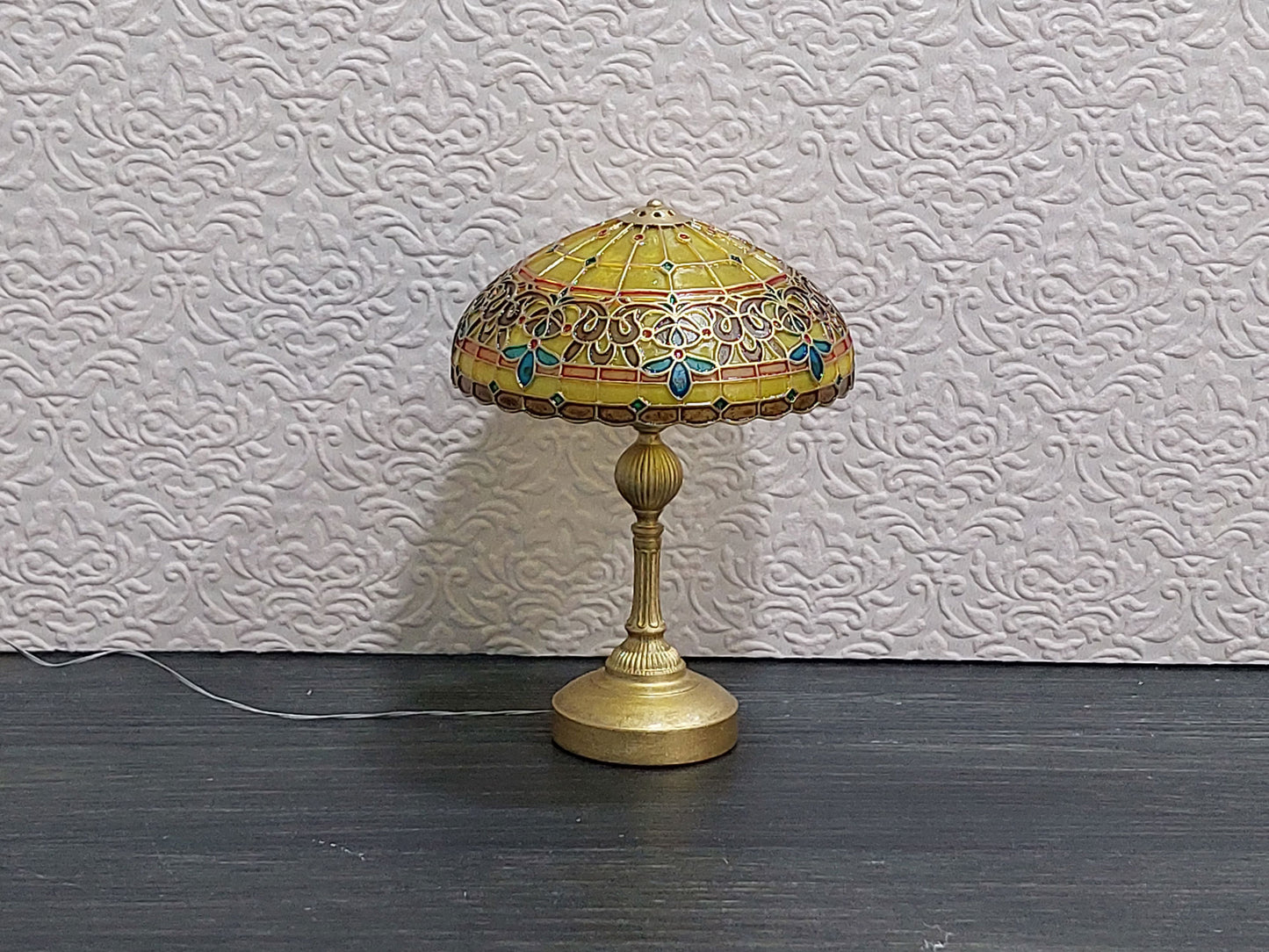 Tiffany Style stained glass lamp with LED, Sunny Clematis