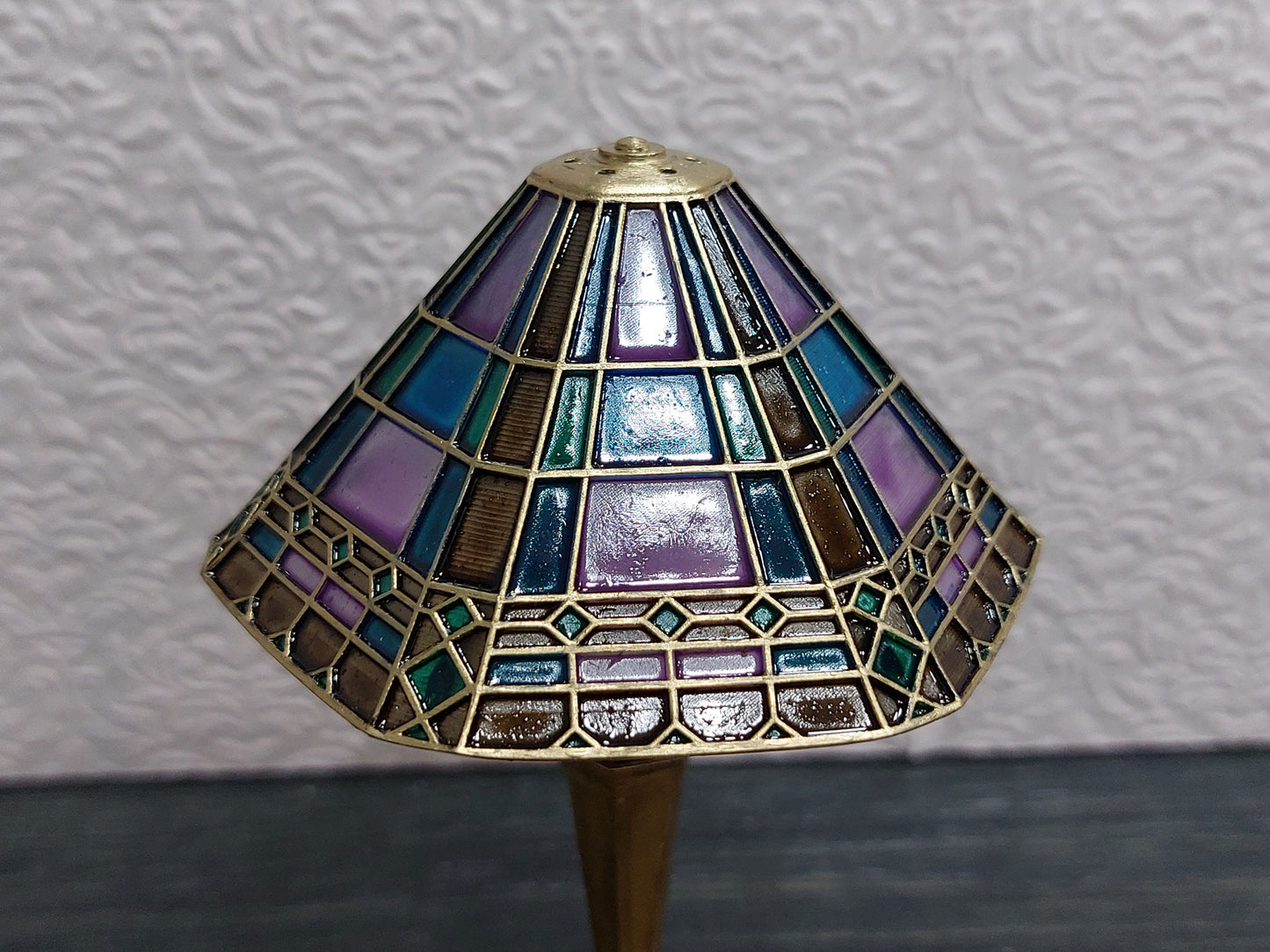 Tiffany Style stained glass lamp with LED, Northern Lights