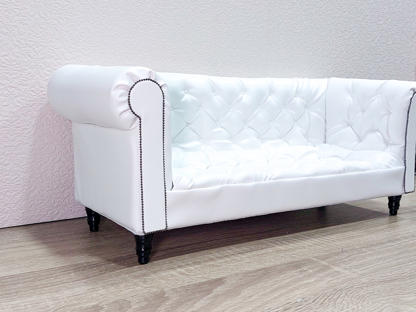 Chesterfield sofa for dolls, artificial leather, white