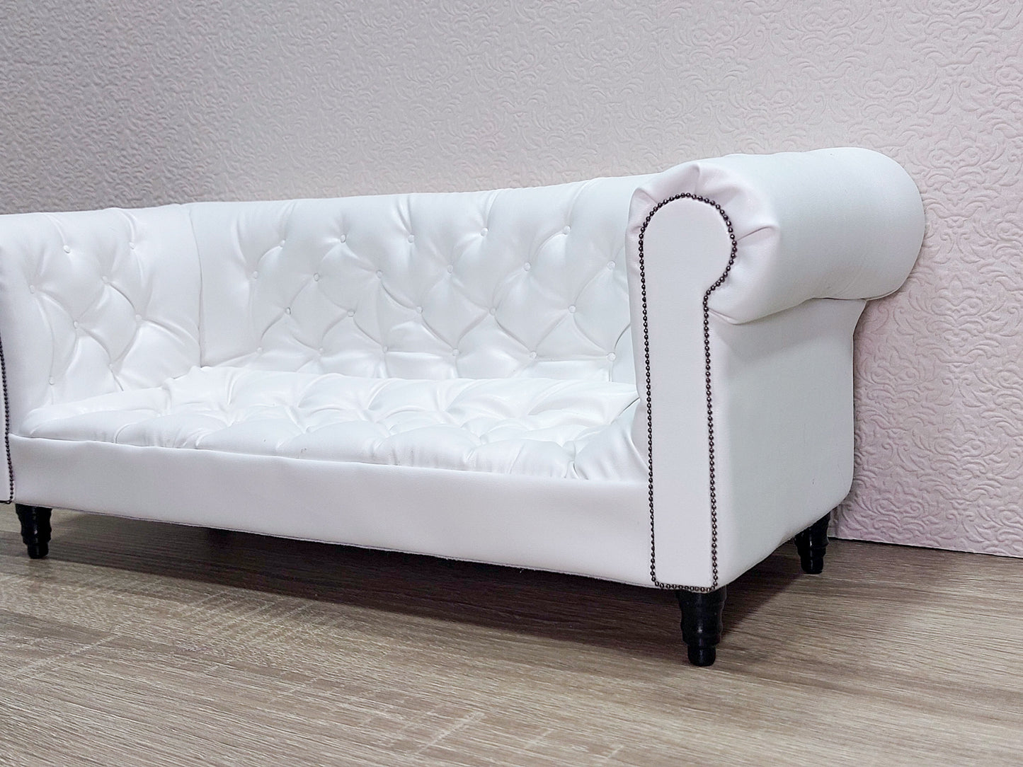 Chesterfield sofa for dolls, artificial leather, white