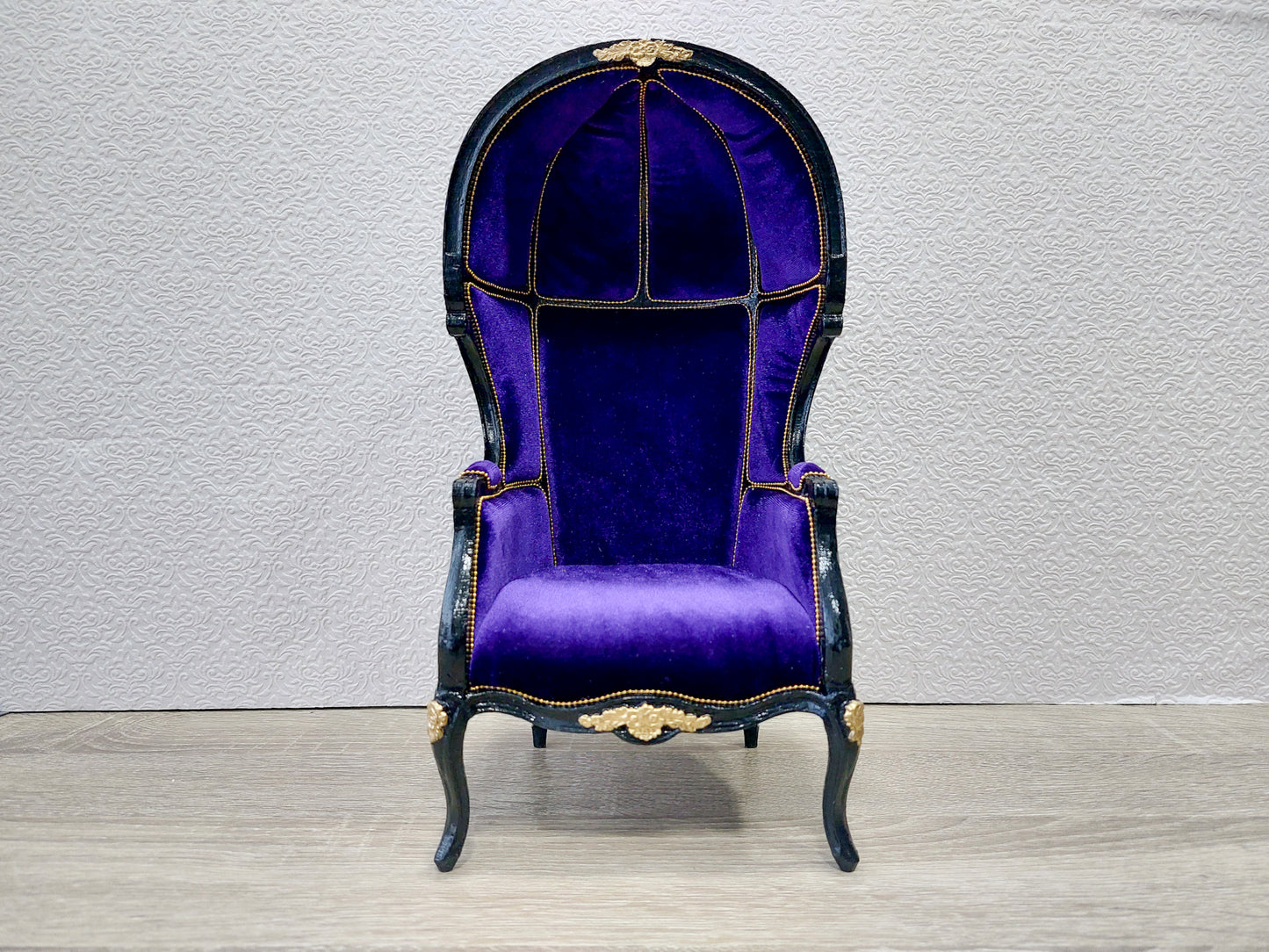 Versaille dome chair, black & purple