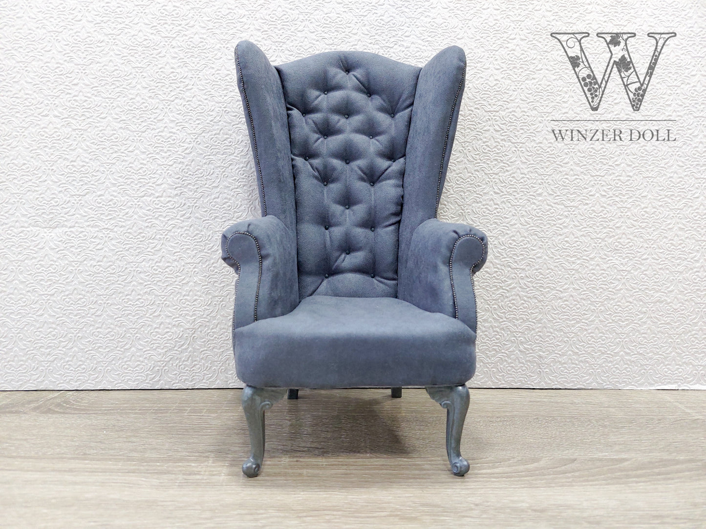 Chesterfield queen chair, gray