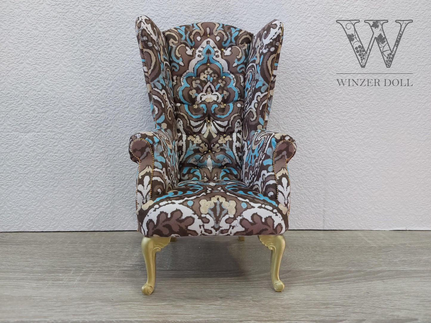 Chesterfield queen chair, brown & blue