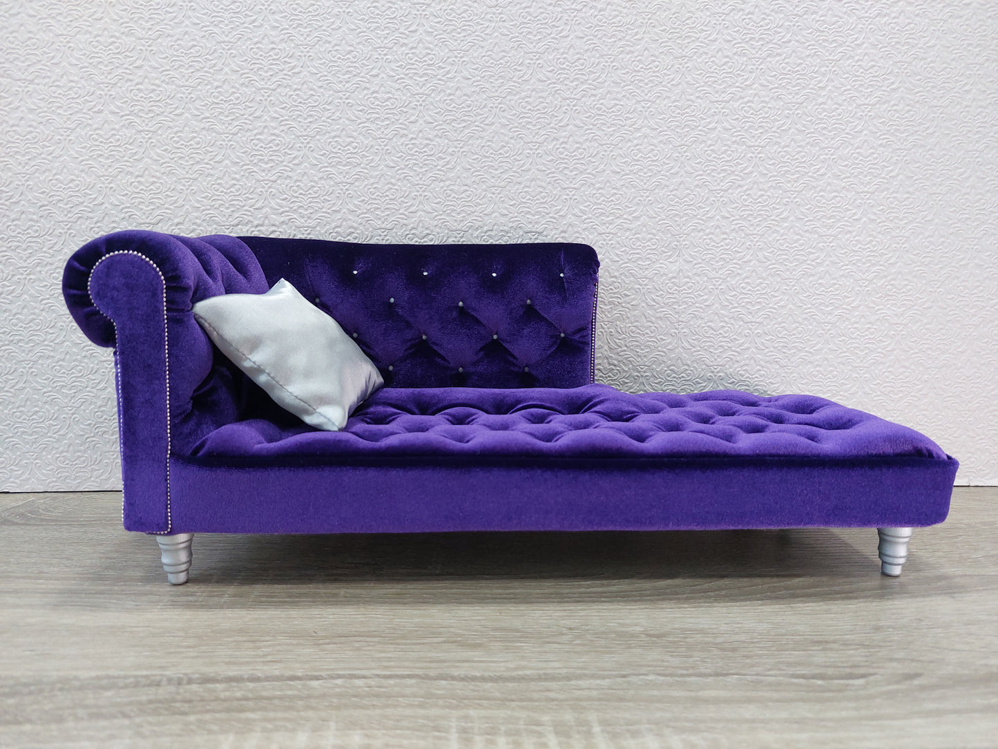 Chesterfield chaise lounge, purple velvet