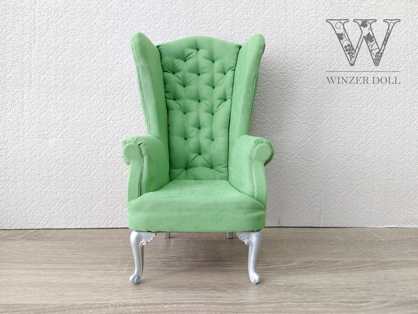 Chesterfield queen chair, green