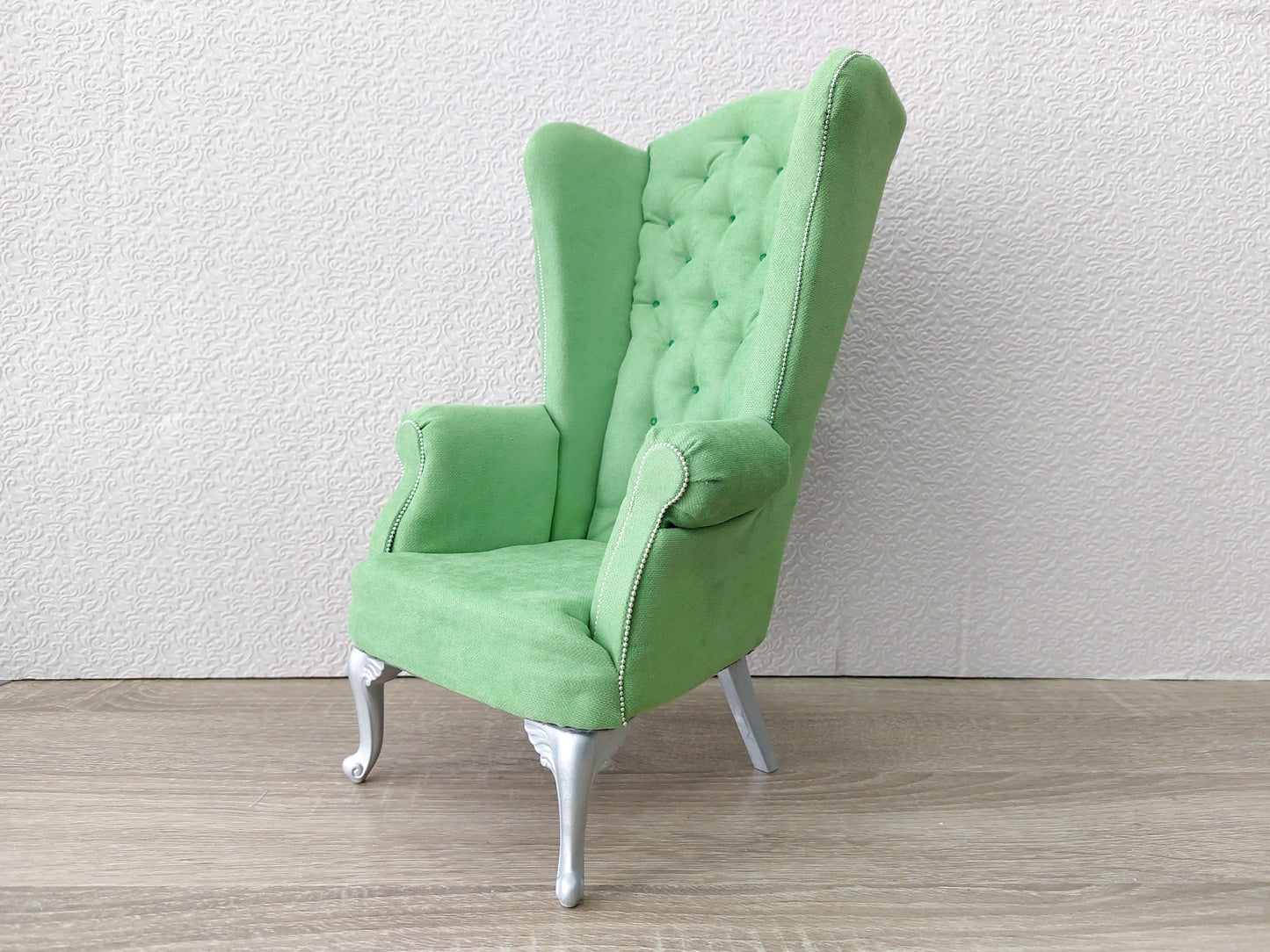 Chesterfield queen chair, green