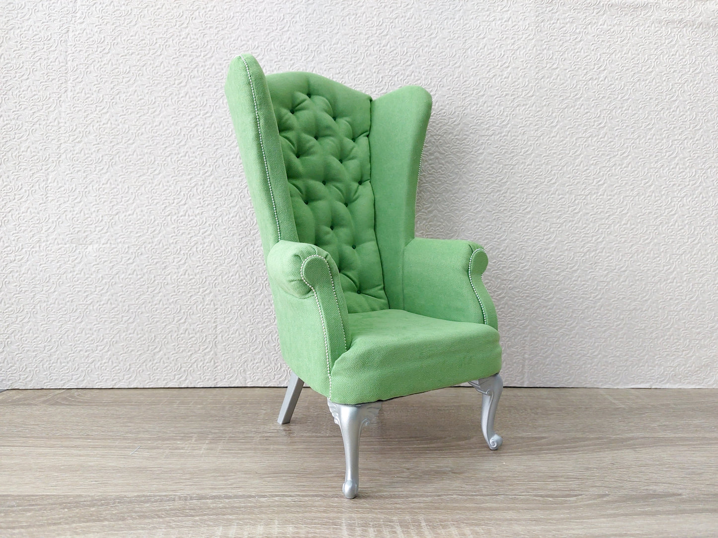 Chesterfield queen chair, green