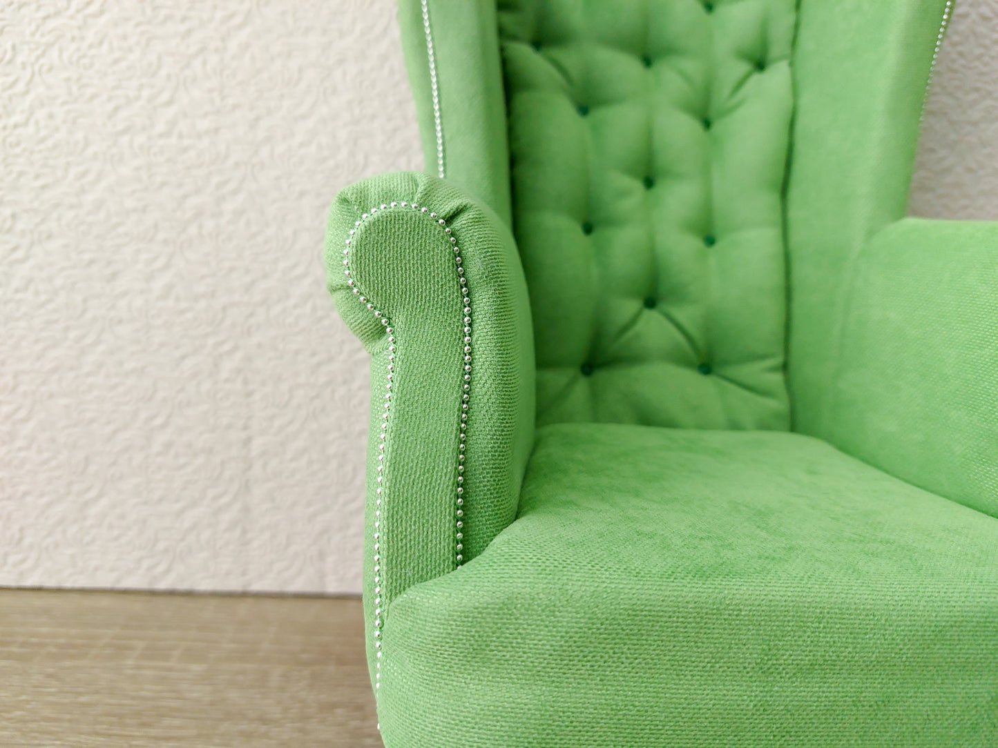 Chesterfield queen chair, green