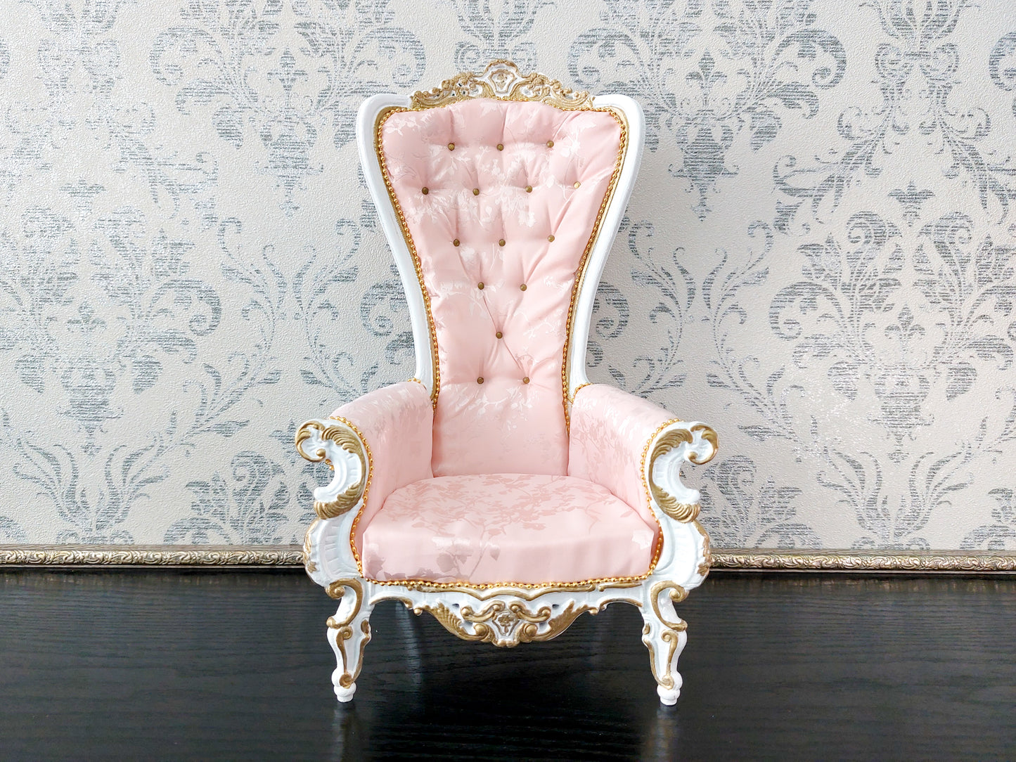 Baroque throne for dolls, white & pink