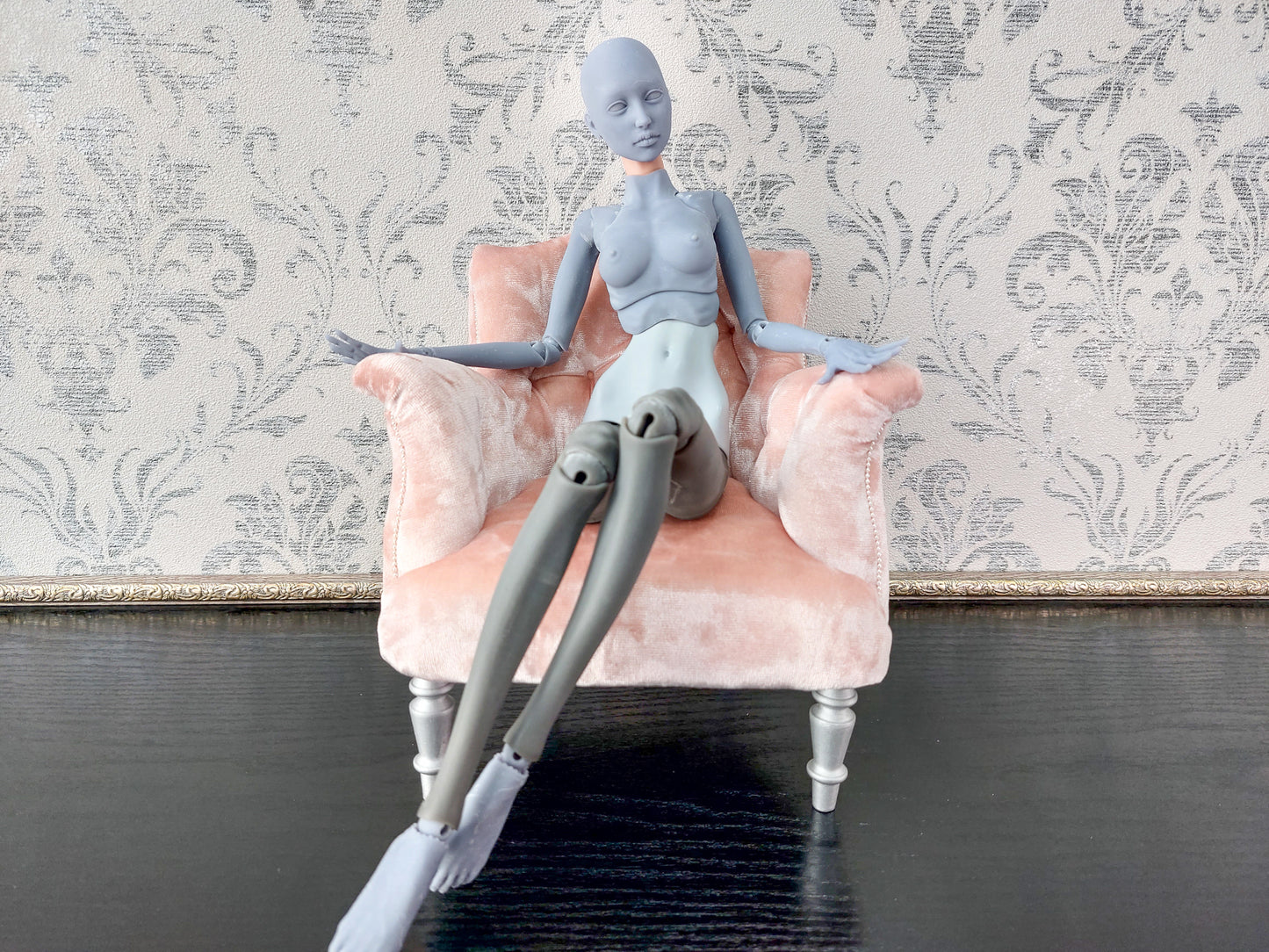 Chesterfield low chair, pink velvet