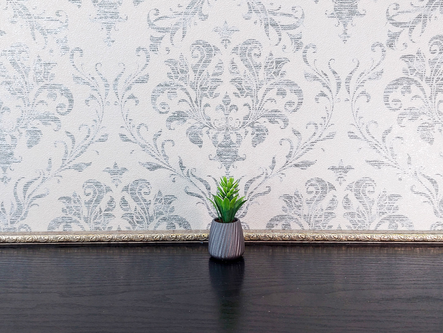 Miniature artificial plants in pots, set of 5 pcs, gray