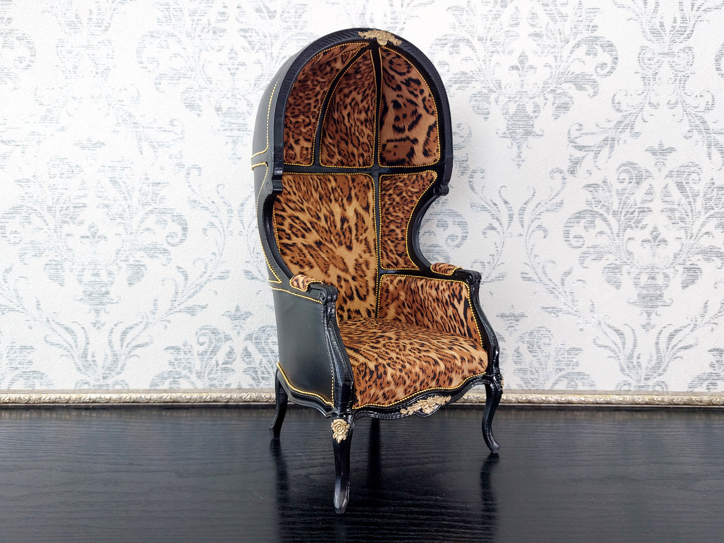 Versaille dome chair, black & leopard print