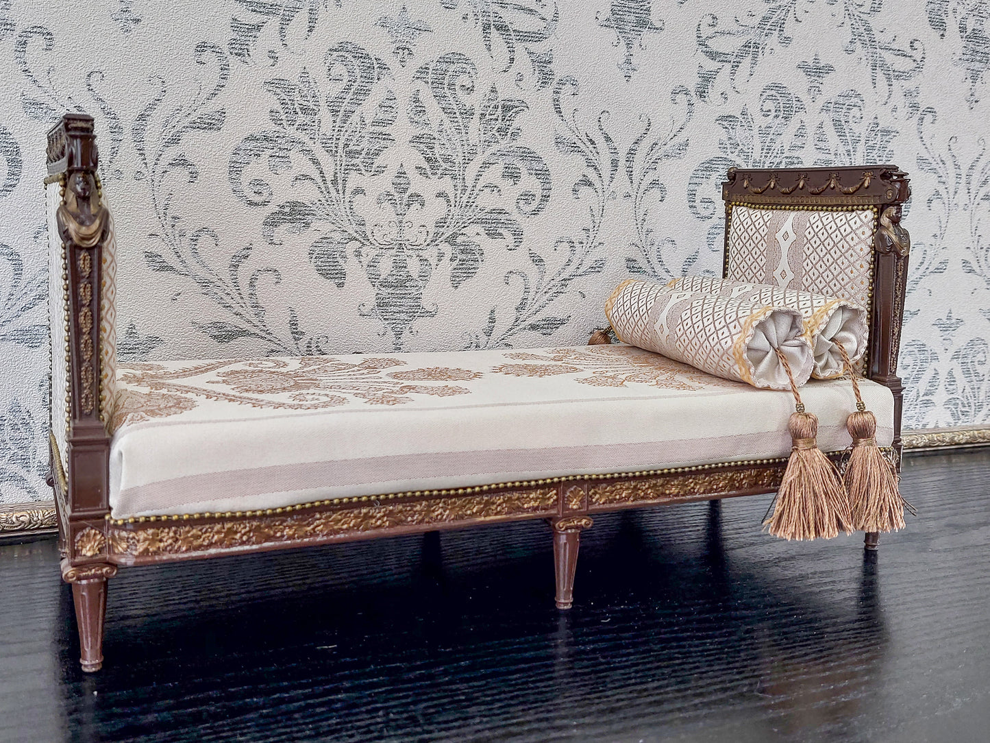 Classical french daybed for dolls, brown & beige