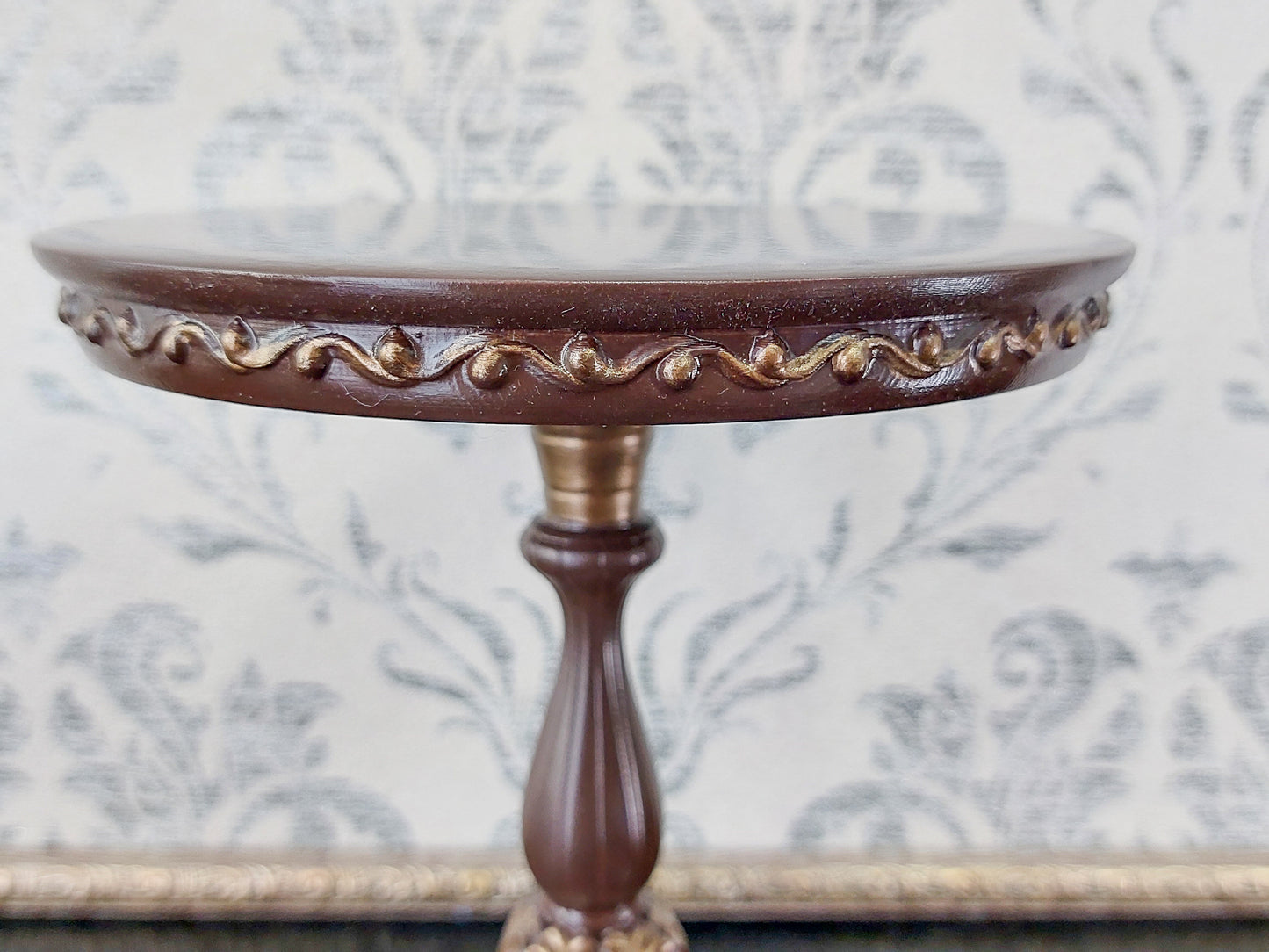 Baroque round table for dolls, brown