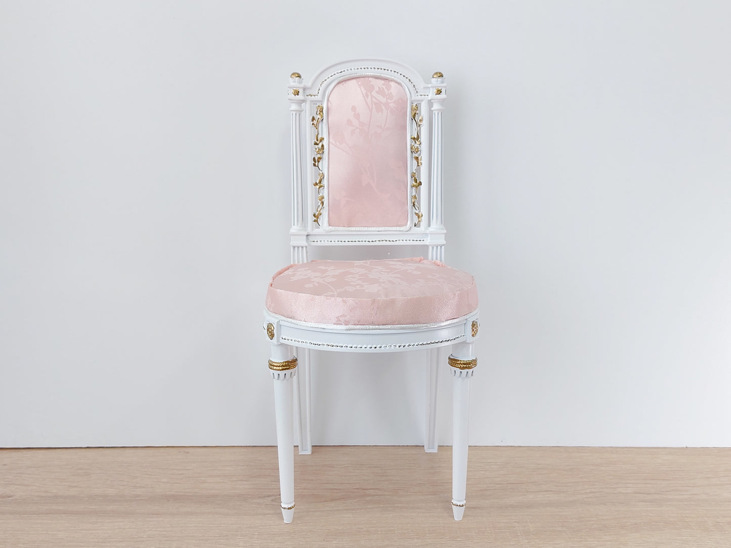 Classical chair, Marie Antoinette style, white & pink