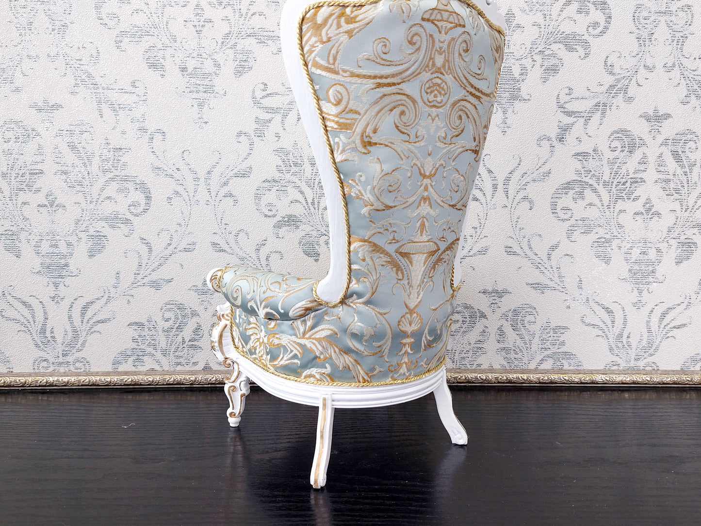Baroque throne for dolls, white & azure
