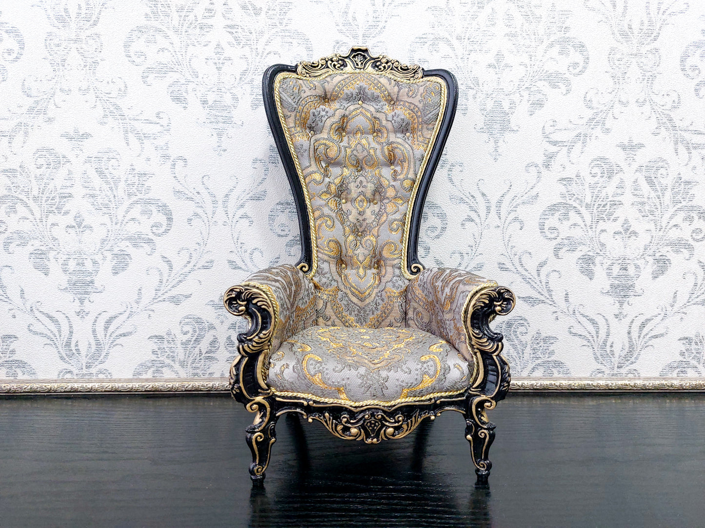 Baroque throne for dolls, black & gold