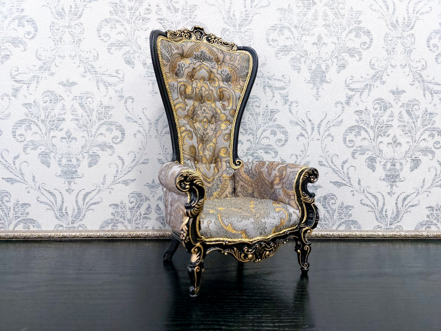 Baroque throne for dolls, black & gold