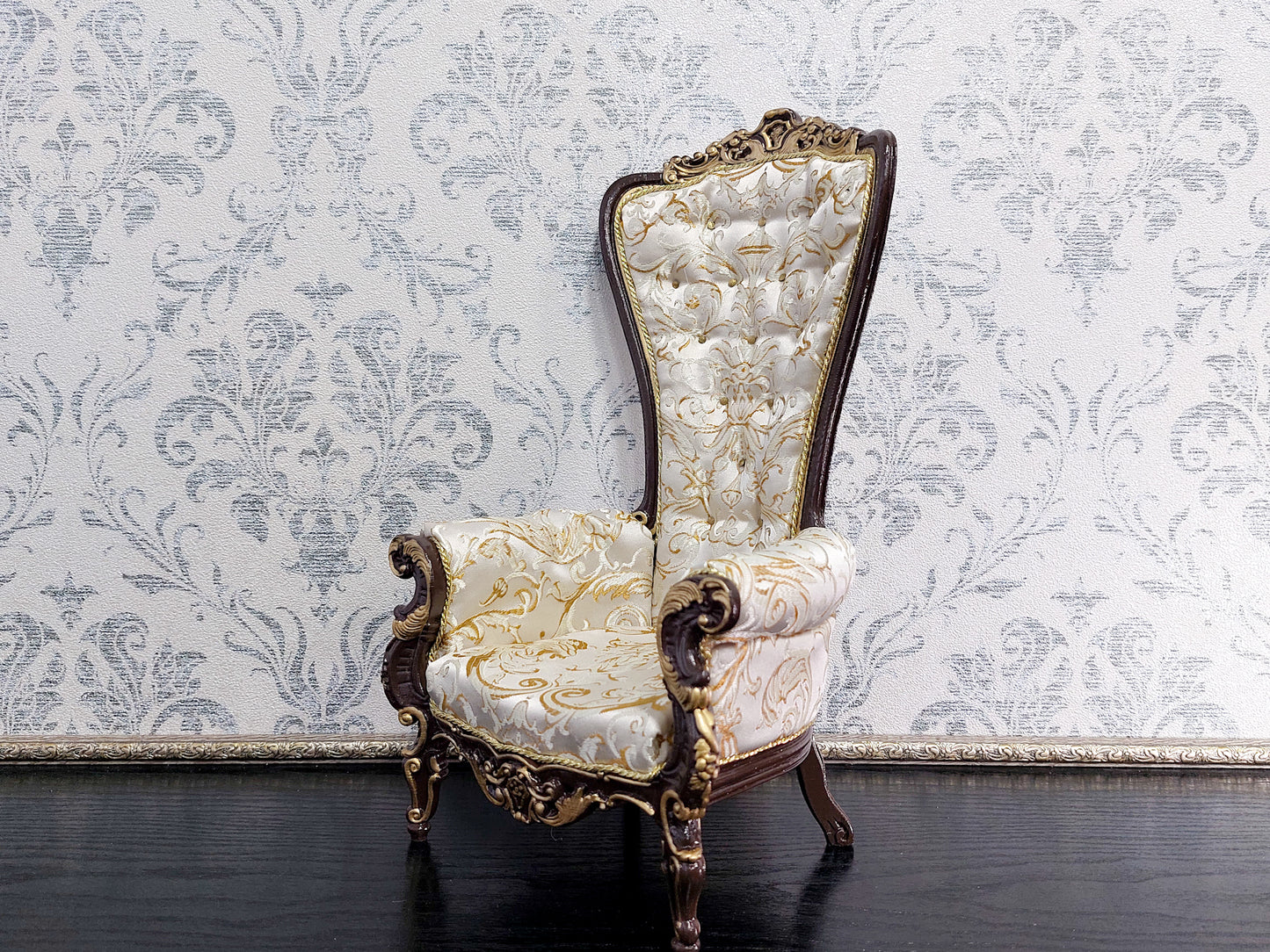 Baroque throne for dolls, brown & beige