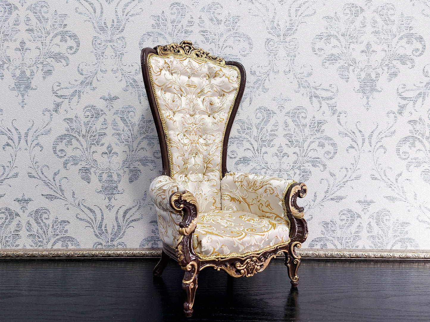 Baroque throne for dolls, brown & beige