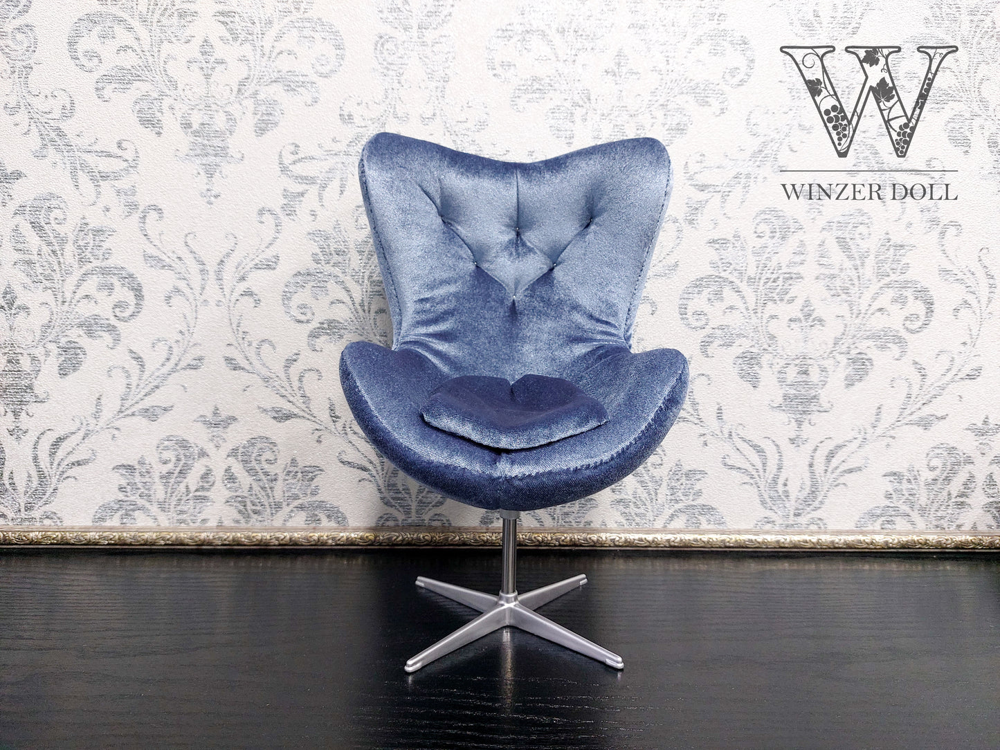 Egg chair, gray velvet