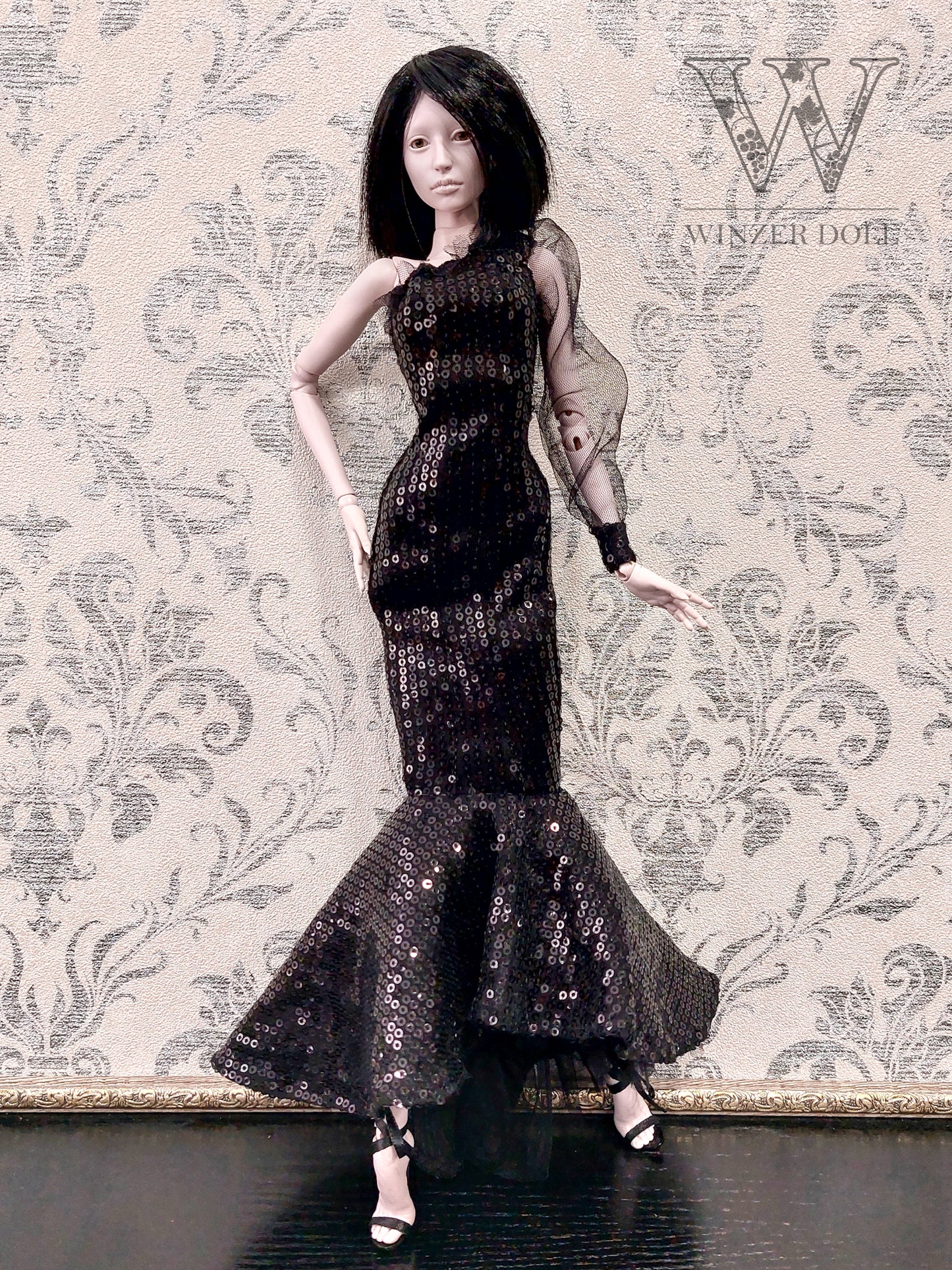 Sequined cocktail dress, black