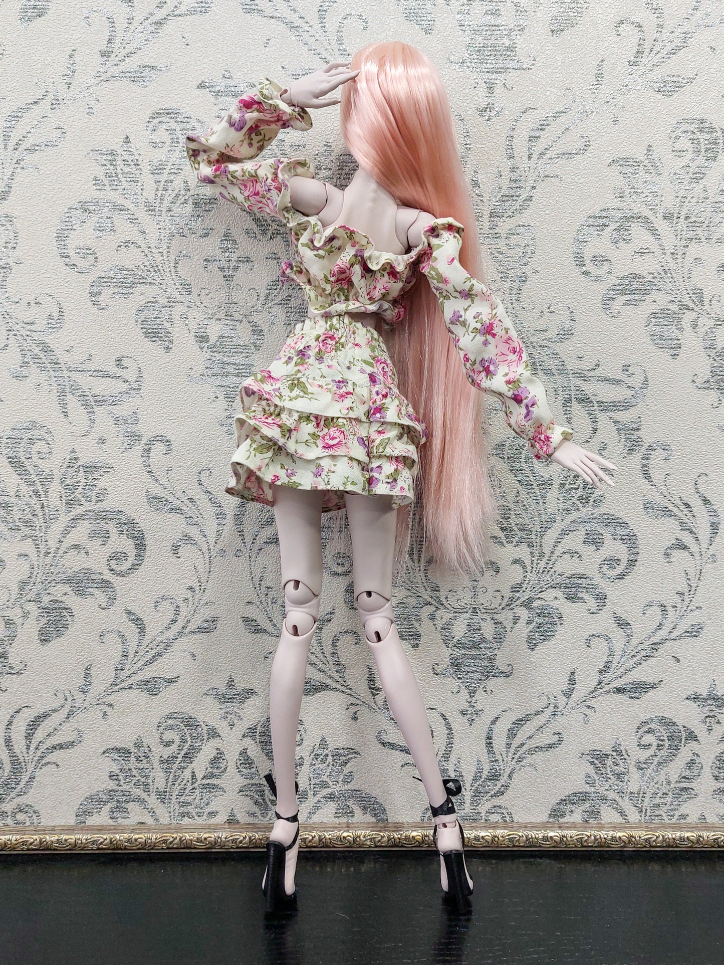 Summer costume, pink flowers