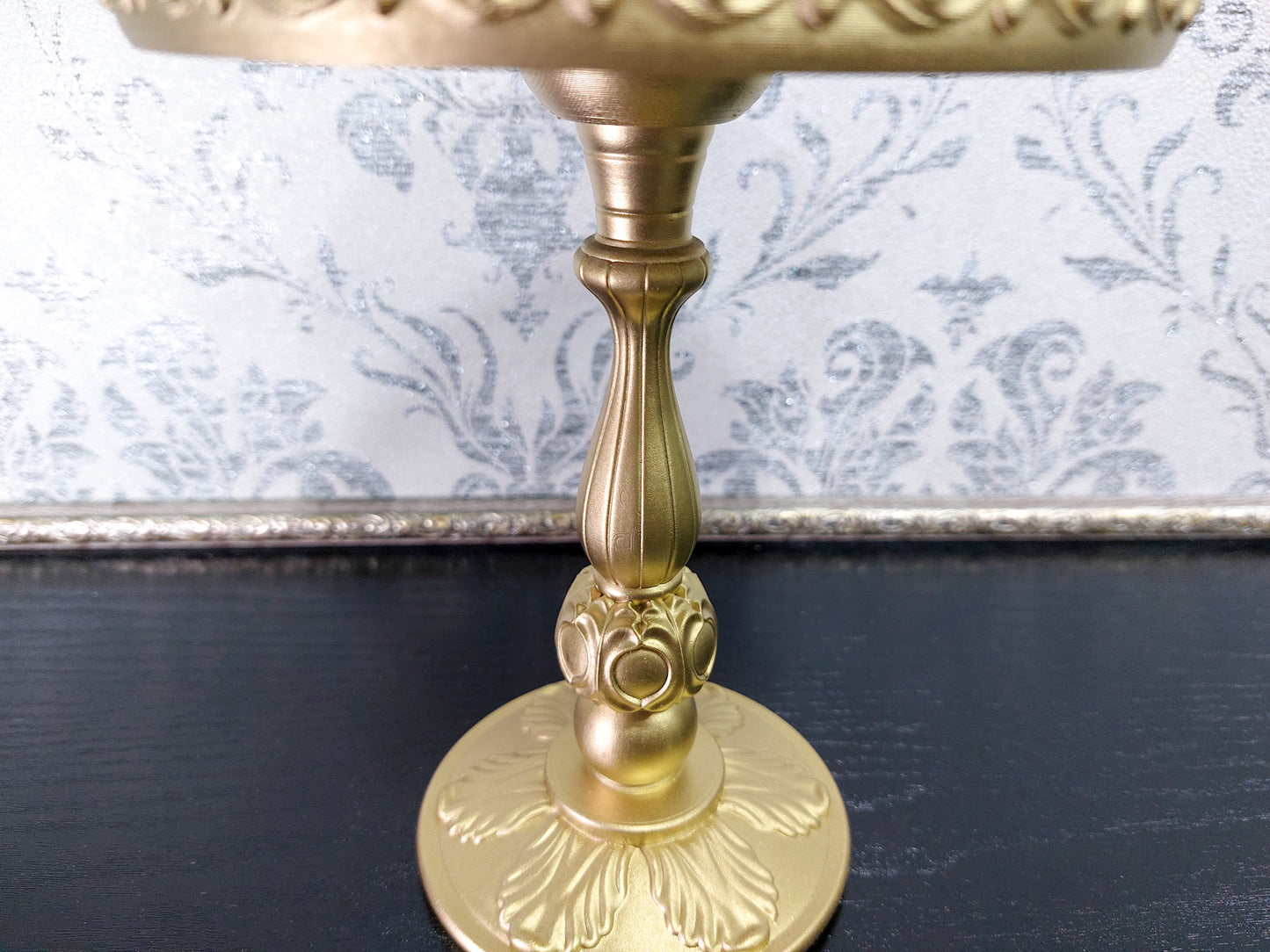 Baroque round table for dolls, gold