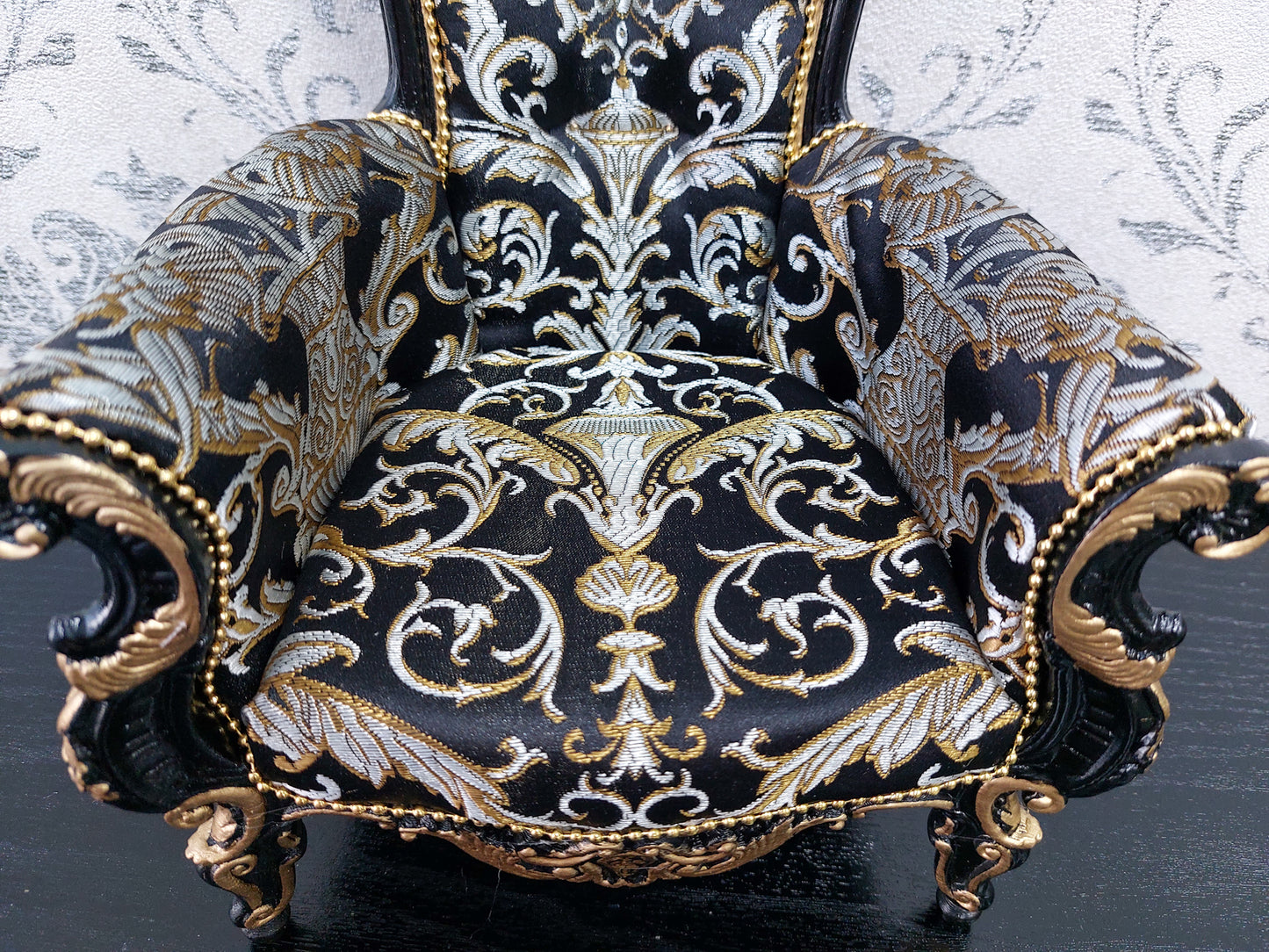 Baroque throne for dolls, black