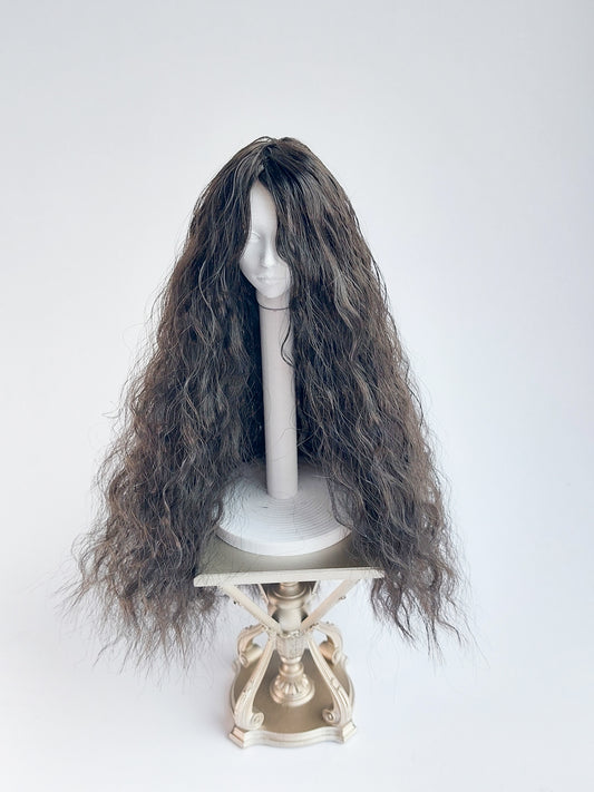 Wig long wavy, dark brown, synthetic silk