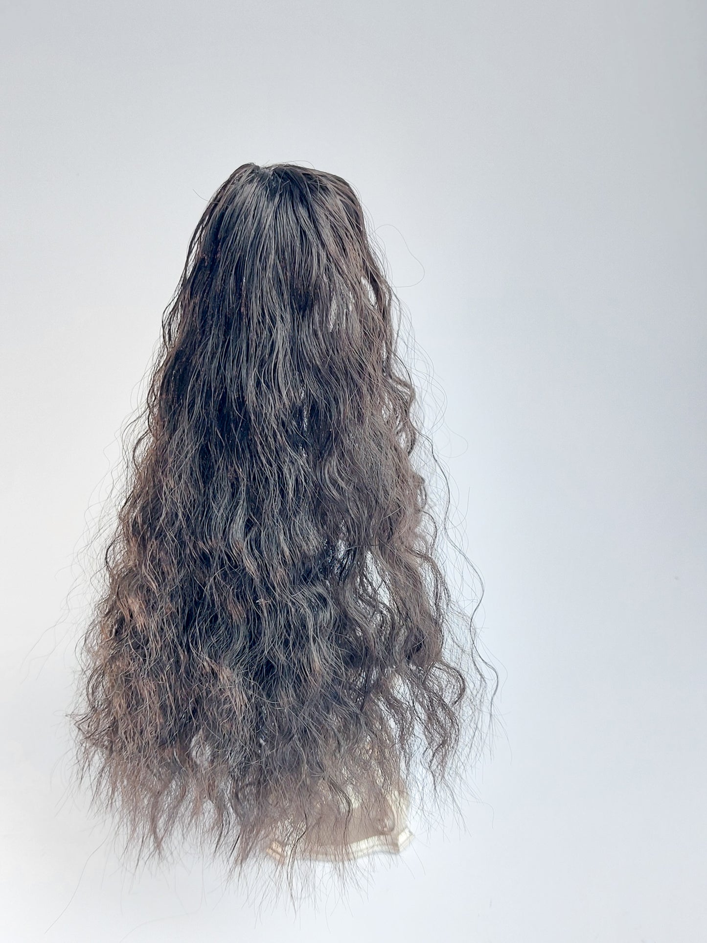 Wig long wavy, dark brown, synthetic silk