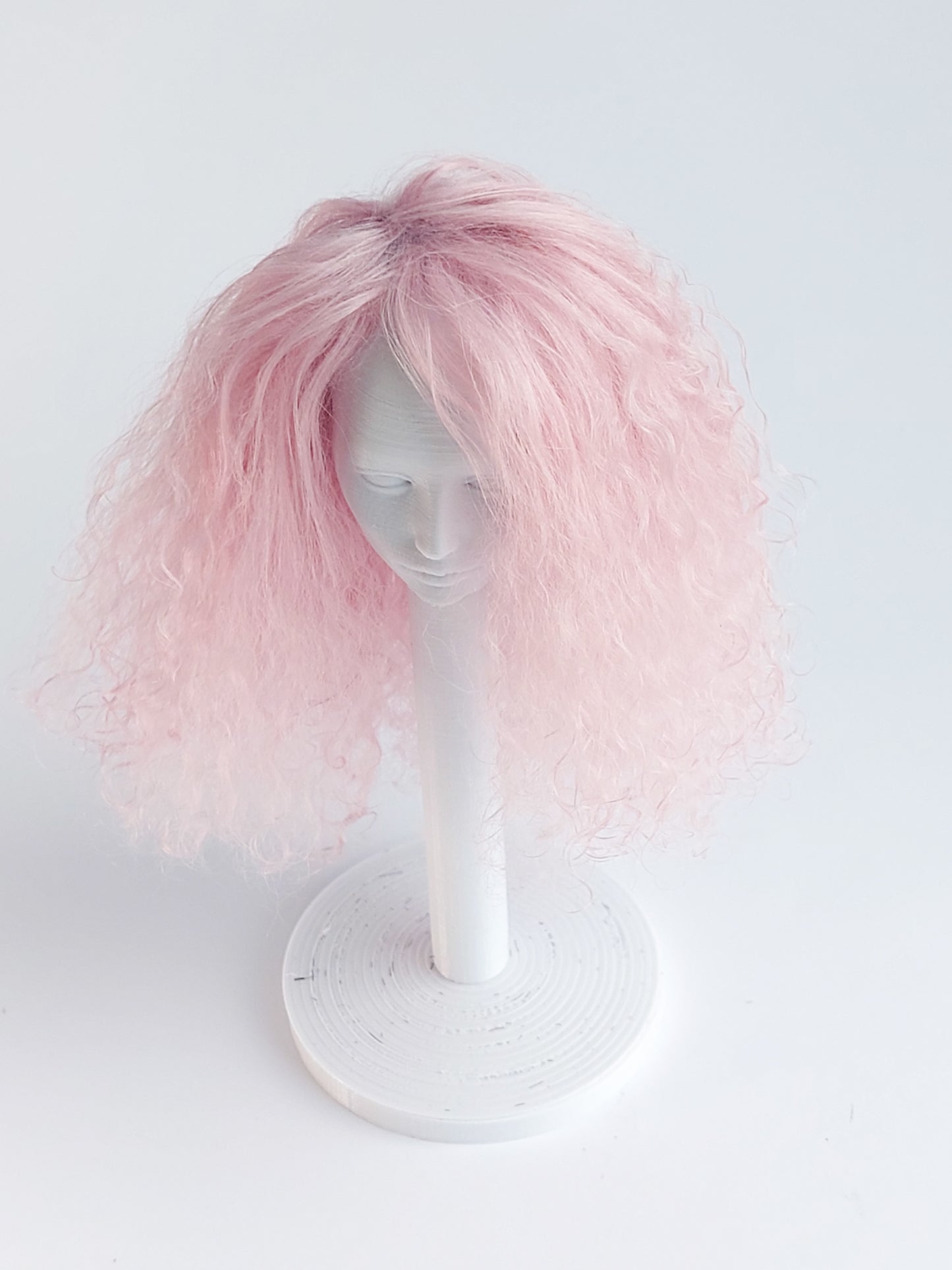 Wig wavy, pink, lamb fur