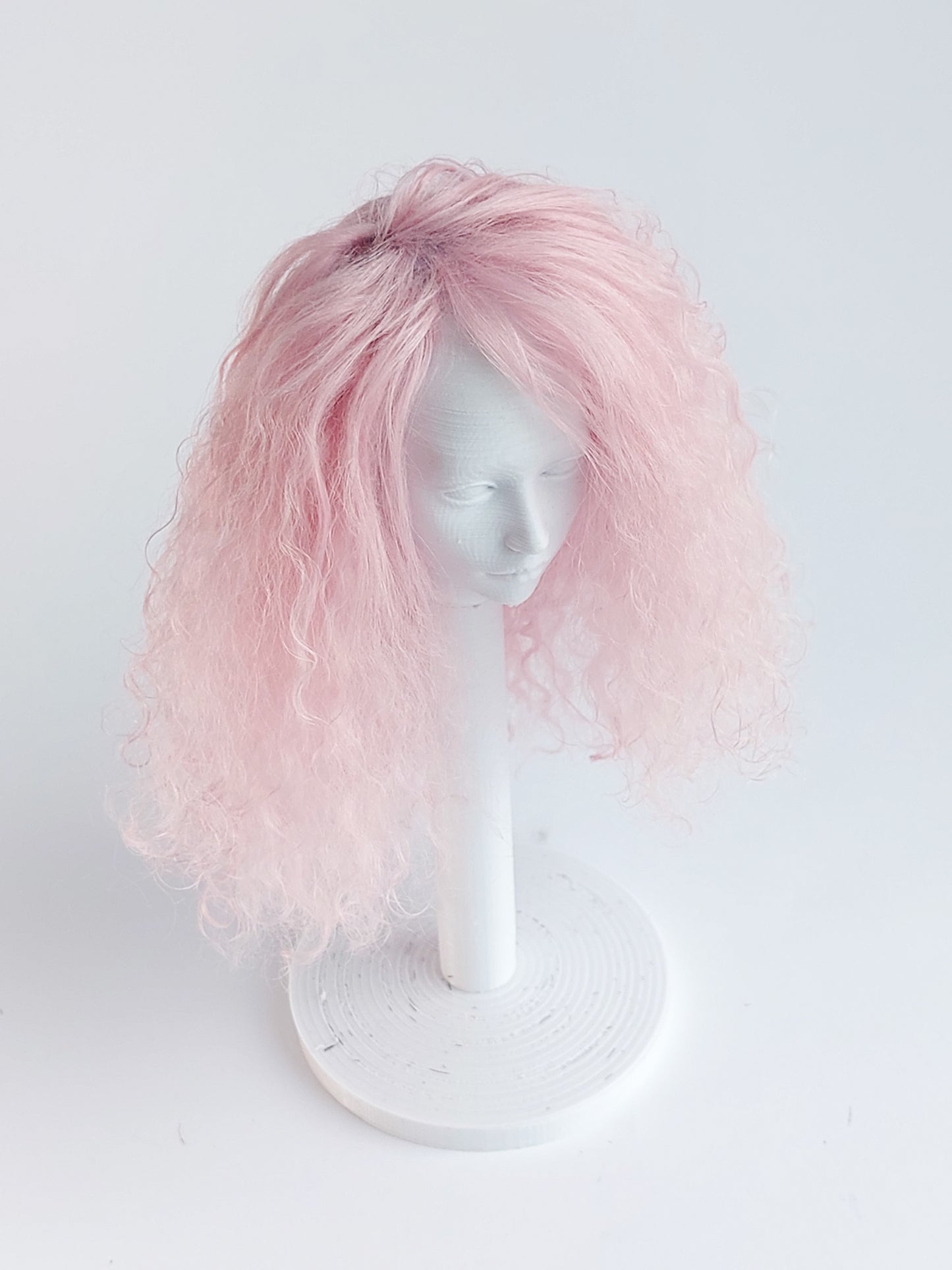 Wig wavy, pink, lamb fur