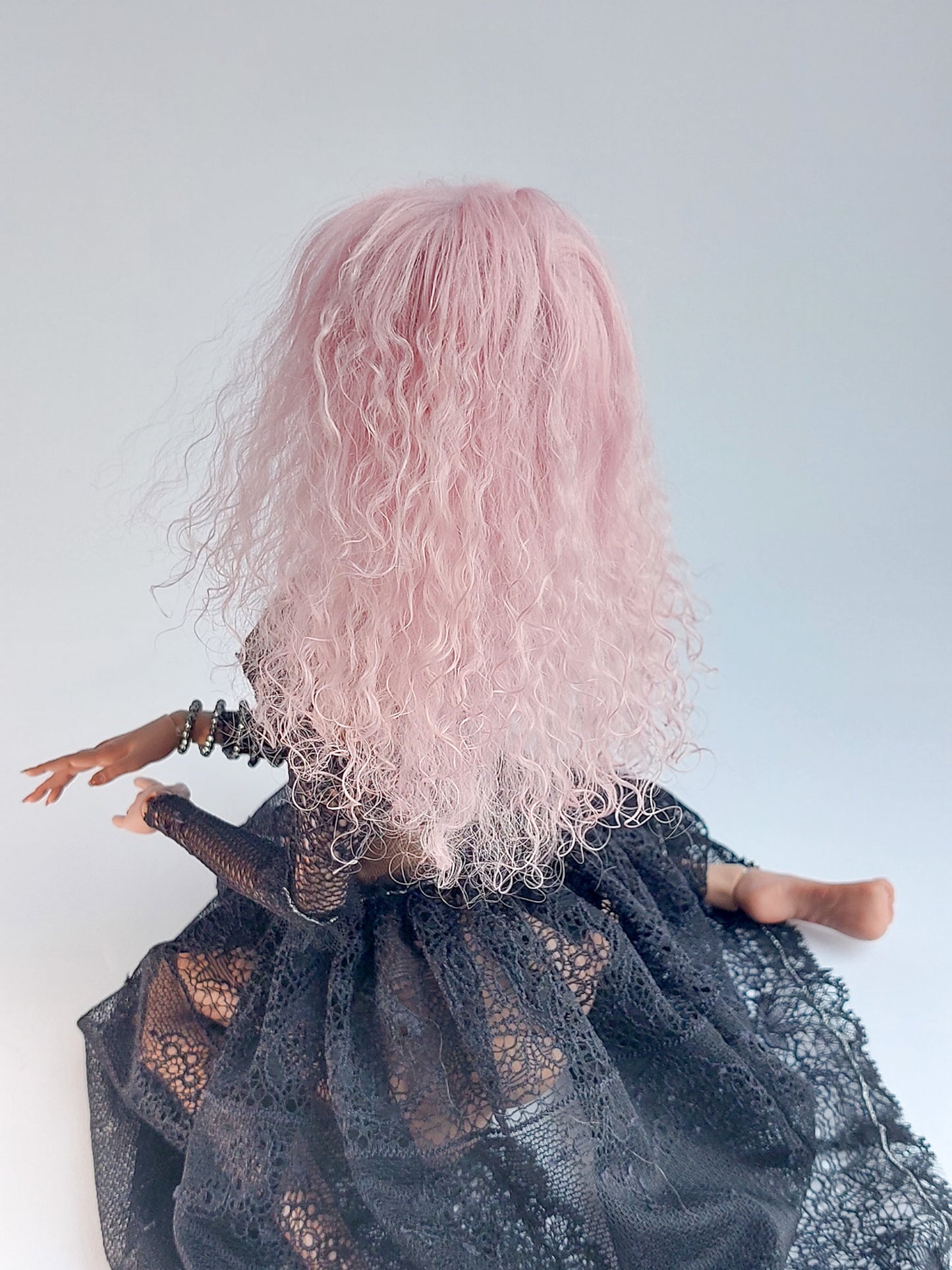 Wig wavy, pink, lamb fur