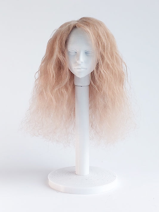 Wig wavy, champagne, lamb fur