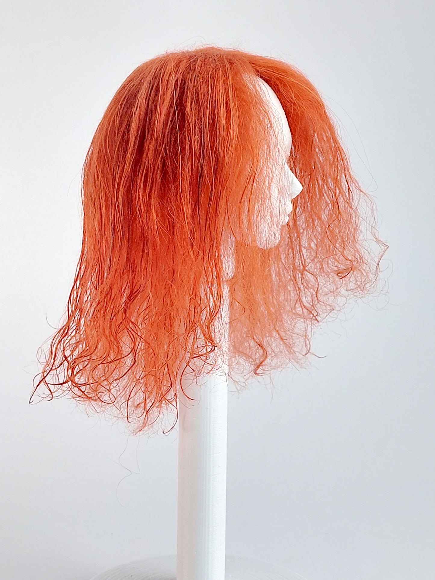 Wig wavy, red, lamb fur