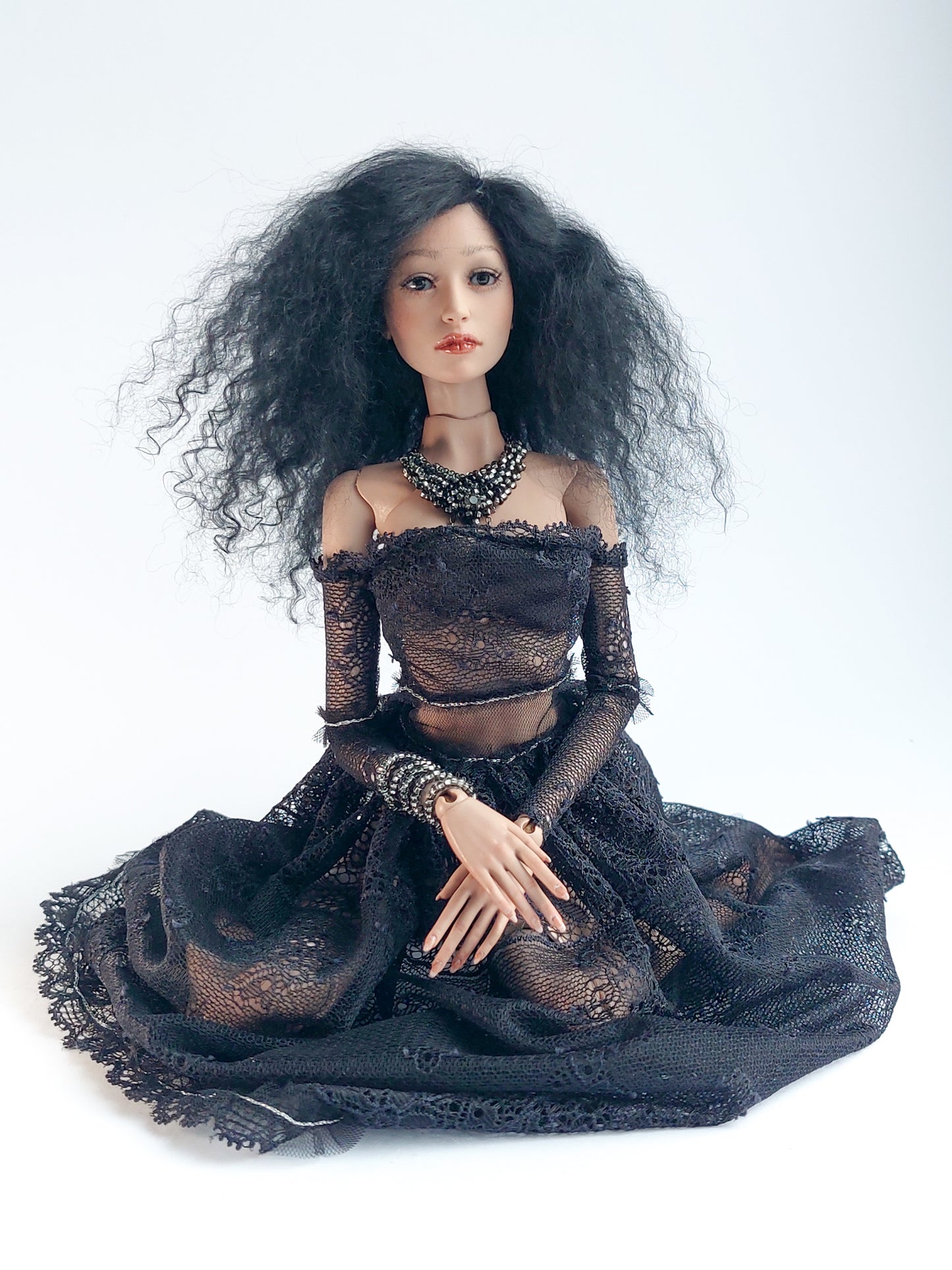 Wig wavy, black, lamb fur