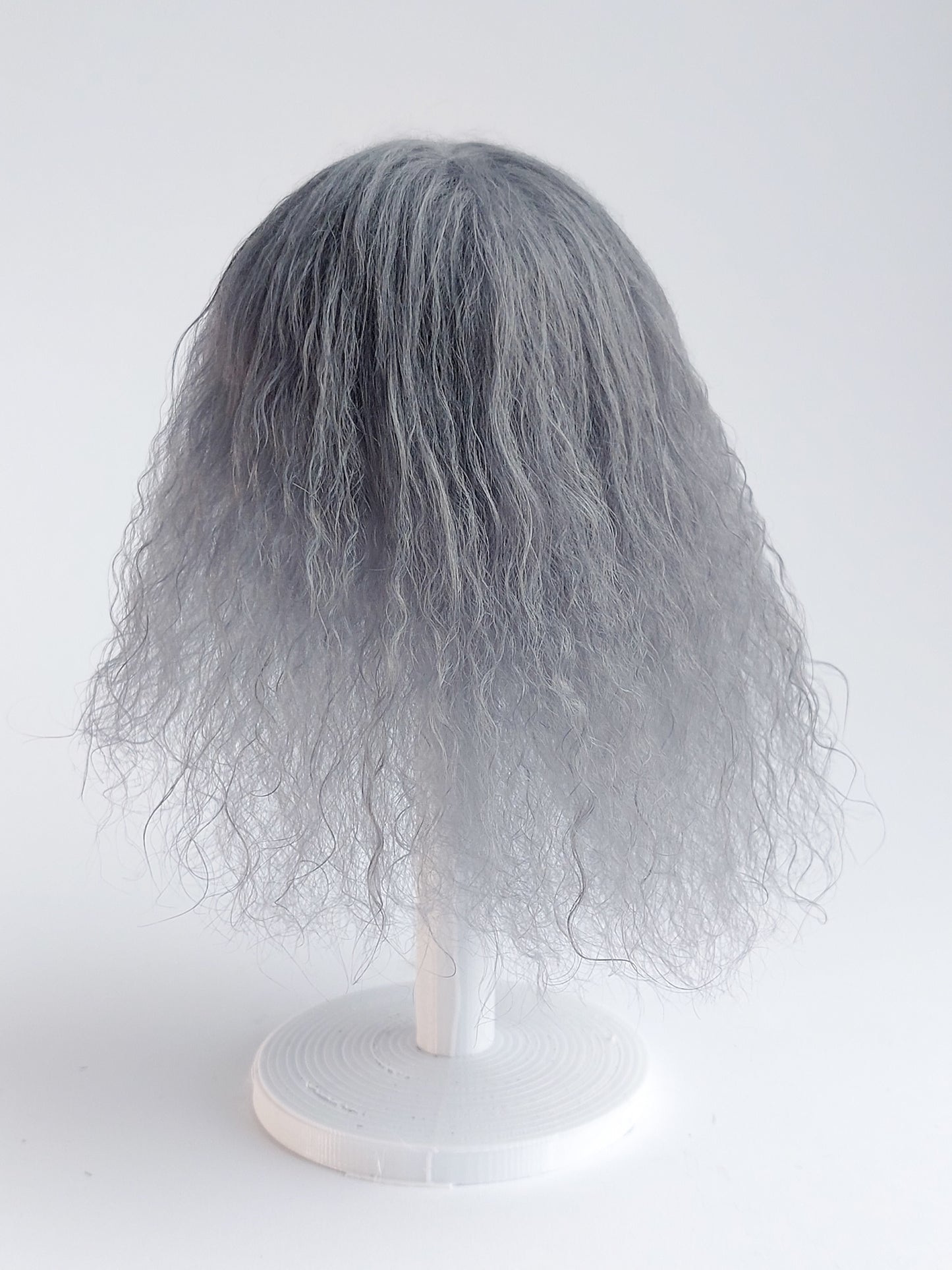 Wig wavy, gray, lamb fur