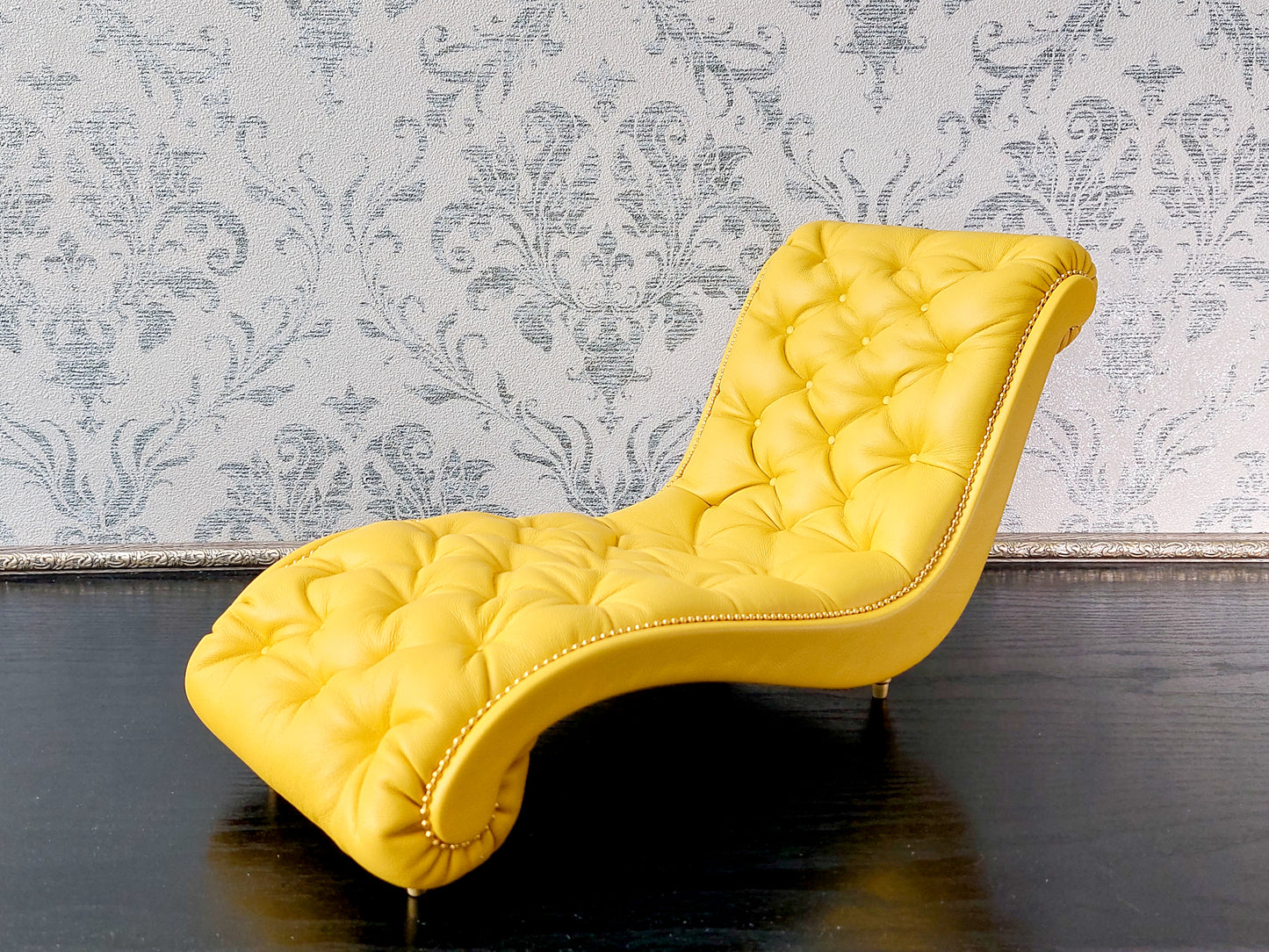 Chaise lounge Wave yellow lether