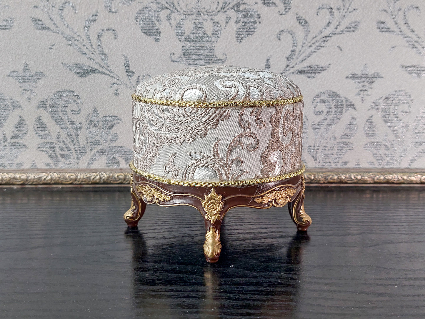 Baroque ottoman for dolls, brown & silver