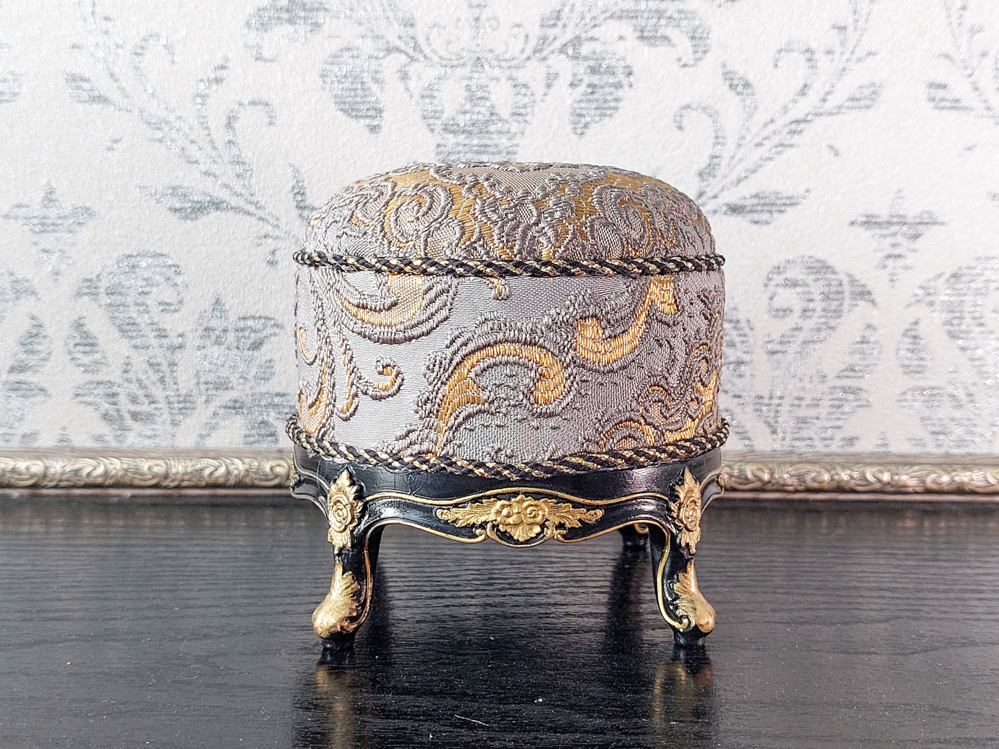 Baroque ottoman for dolls, black & gray