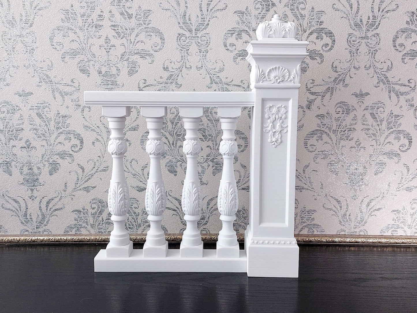 Reserved - 1/4 Balustrade white