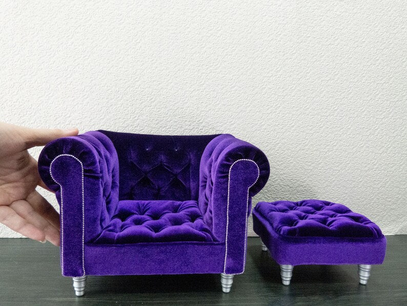 Chesterfield armchair with ottoman, purple velvet