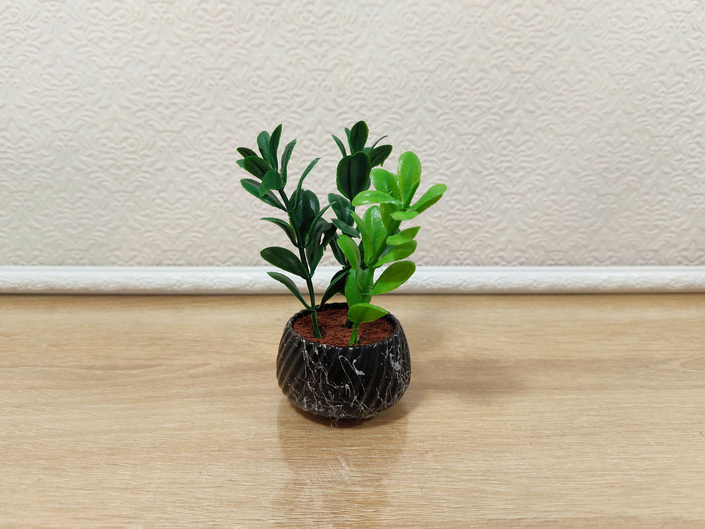 Miniature artificial plants in pots, set of 5 pcs, black
