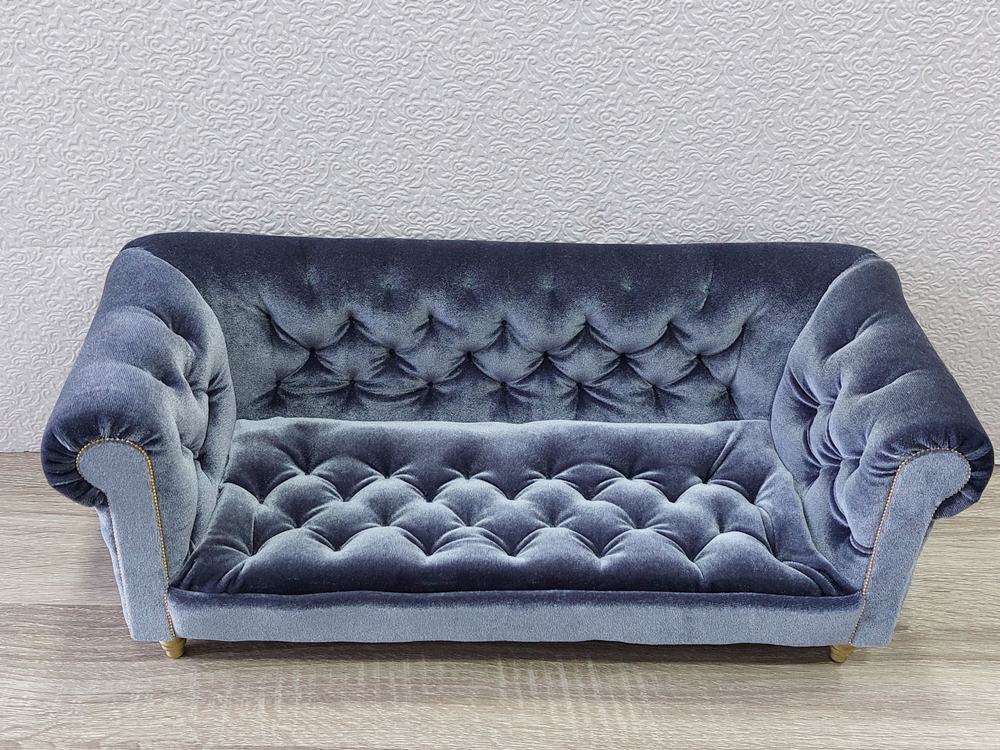 Chesterfield sofa for dolls, gray velvet