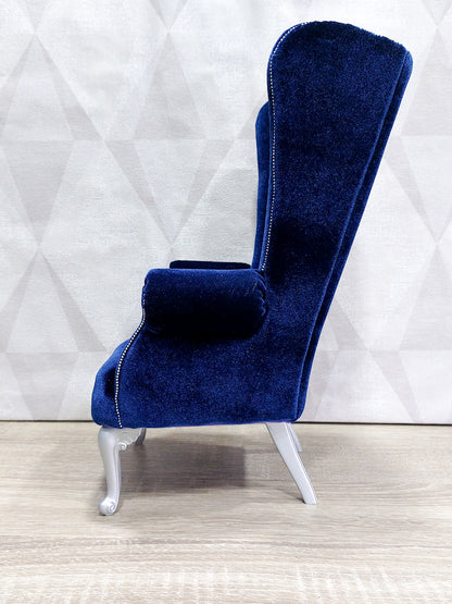 Chesterfield queen chair, blue velvet