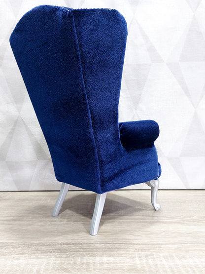 Chesterfield queen chair, blue velvet