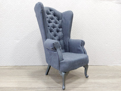 Chesterfield queen chair, gray