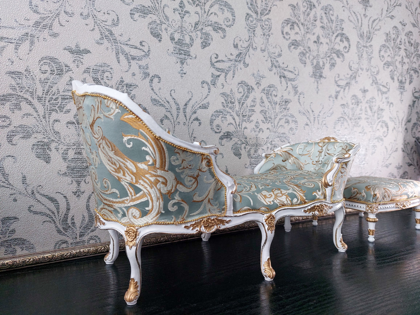 Reserved - Daybed Louis XV, ottoman, white & azure